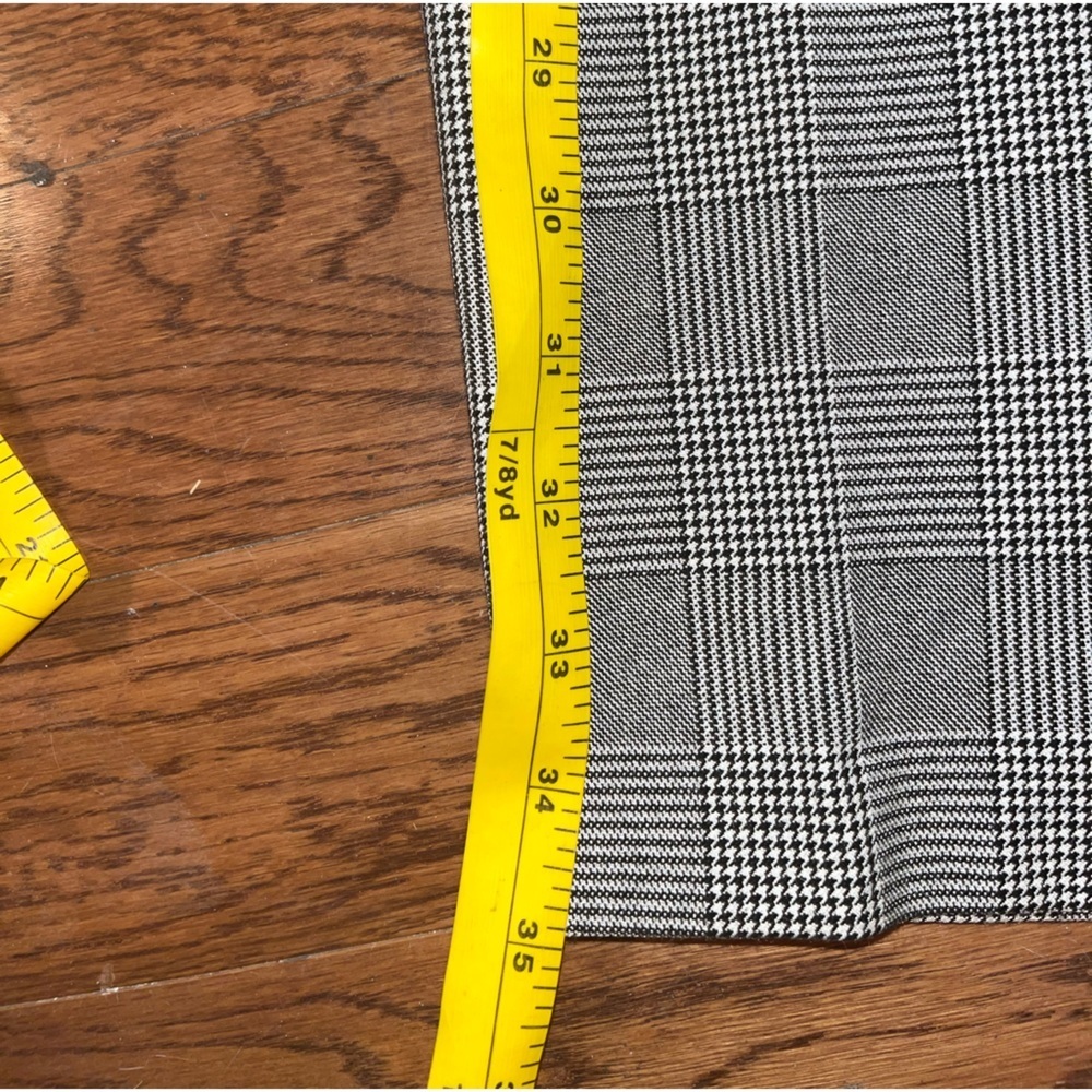 NWT!! Maison Jules Women's Plaid Capri Pants Gray Size 8 - Picture 14 of 15